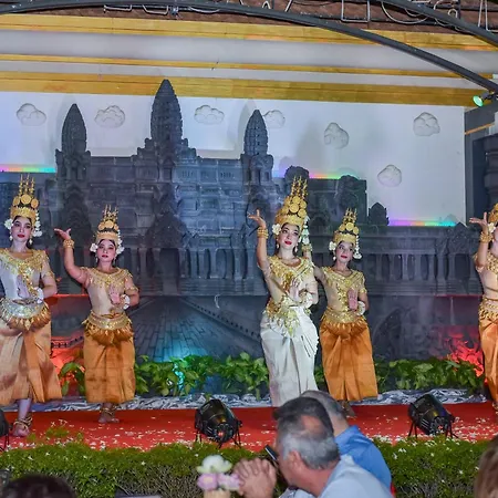 Hotel Somadevi Angkor Resort & Spa-2